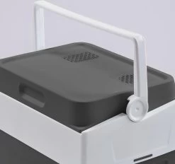 Mobicool MV27 AC/DC Thermo-elektrische Koelbox - 26L - 12/230v - Grijs 18 Mobicool MV27 AC/DC Thermo-elektrische Koelbox - 26L - 12/230v - Grijs -Campingwinkel 1200x1129 4
