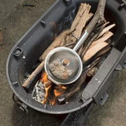 Kikkerland Huckleberry Popcorn Maker - Maak Je Eigen Popcorn - Popcornpan - Kampvuur - Buitenspeelgoed - Buitenspelen - Kamperen -Campingwinkel 1200x1200 1958