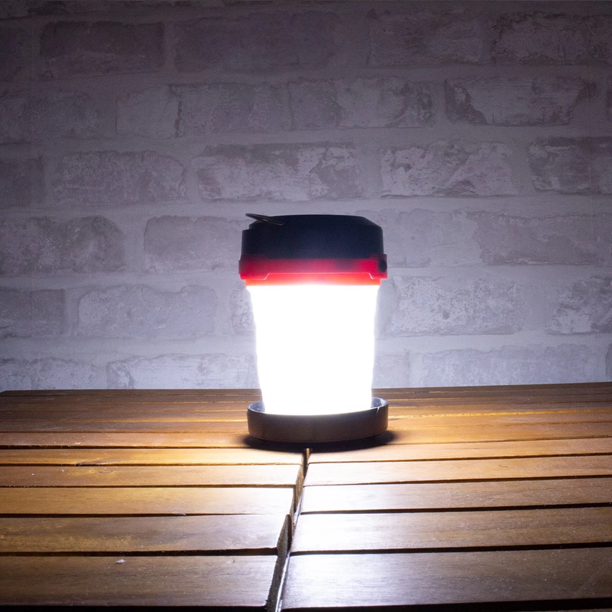 Solar LED Kampeerlamp 'Explorer' - Opvouwbaar - Op Zonne-energie 3 Solar LED Kampeerlamp 'Explorer' - Opvouwbaar - Op Zonne-energie - Afbeelding 3