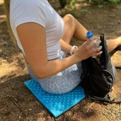 Springos Zitmat | Opvouwbaar Zitmatje | Zitkussen | 28 X 40 X 1 Cm | Blauw -Campingwinkel 1200x1200 876