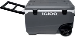 Igloo Latitude 90 Roller - Grote Koelbox Op Wielen - 85 Liter - Grijs 19 Igloo Latitude 90 Roller - Grote Koelbox Op Wielen - 85 Liter - Grijs -Campingwinkel 1200x595 3