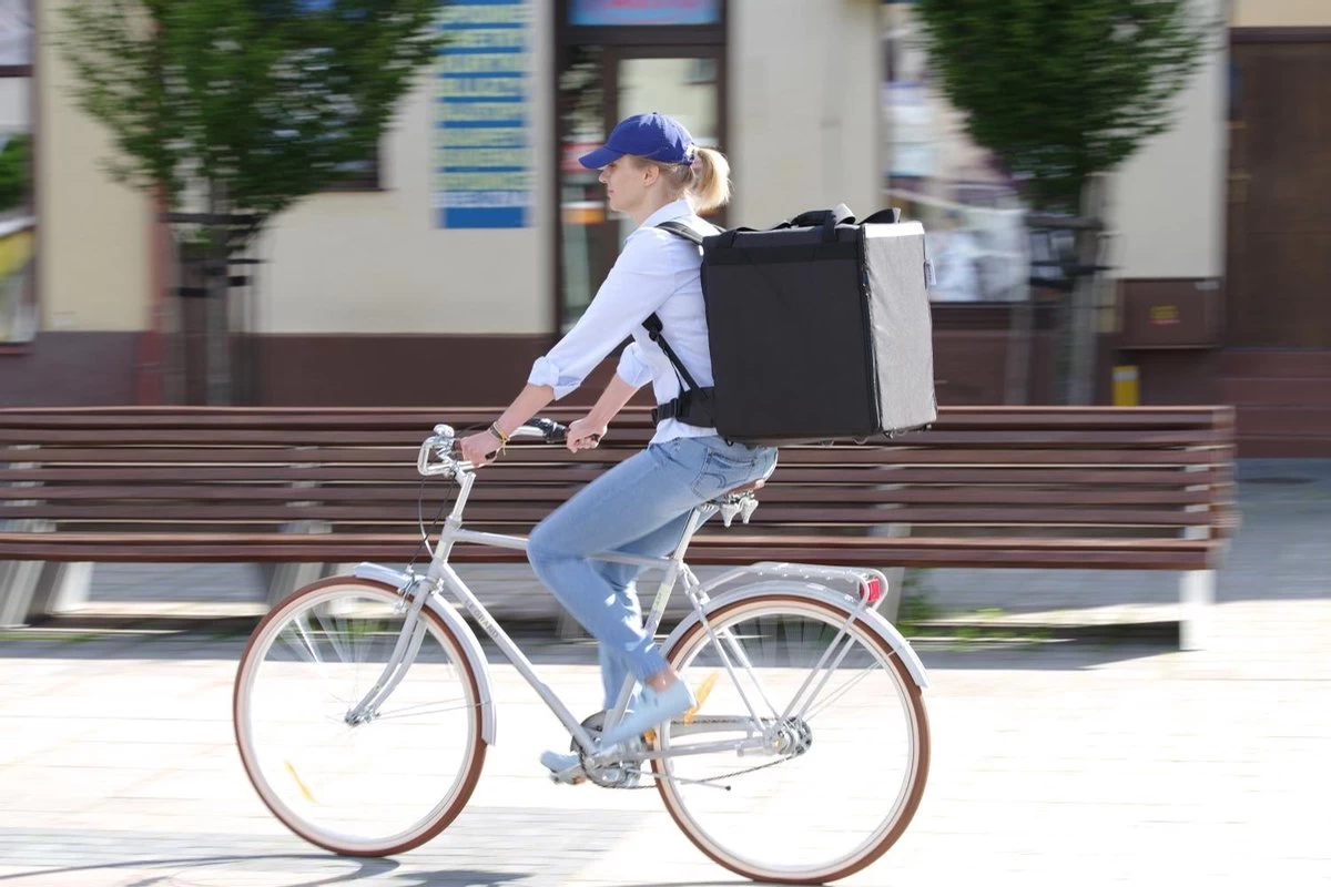 Hendi Pizza & Voedsel Bezorgrugtas Geïsoleerd - 41x41x(H)49cm 4 Hendi Pizza & Voedsel Bezorgrugtas Geïsoleerd - 41x41x(H)49cm - Afbeelding 4