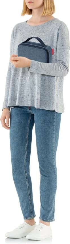 Reisenthel Thermocase Lunchbox - 1,5L - Twist Blue Blauw 5 Reisenthel Thermocase Lunchbox - 1,5L - Twist Blue Blauw -Campingwinkel 347x1200 2