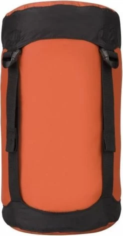 Sea To Summit Compressiezak - 10L - Oranje - Lichtgewicht -Campingwinkel 628x1200 1