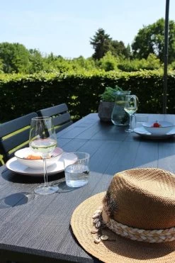 ERRO Vouwtafel - Houtlook - 180x74cm - Zwart 9 ERRO Vouwtafel - Houtlook - 180x74cm - Zwart -Campingwinkel 800x1200 13