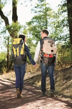 Bestway 1-Persoons Luchtbed Roll & Relax - 188 X 99 X 22 CM - Incl. 3-in-1 Reistas, Kussen En Handpomp - Binnen 50 Sec Opgeblazen - Binnen- En Buitengebruik 38 Bestway 1-Persoons Luchtbed Roll & Relax - 188 X 99 X 22 CM - Incl. 3-in-1 Reistas, Kussen En Handpomp - Binnen 50 Sec Opgeblazen - Binnen- En Buitengebruik -Campingwinkel 800x1200 30