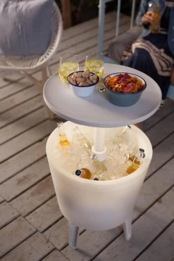 Keter Coolbar Partytafel – Lichtgevend - 49,5x49,5x57cm - Wit -Campingwinkel 800x1200 38